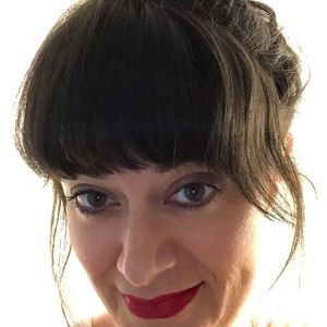 Meet your Posher, Corrie